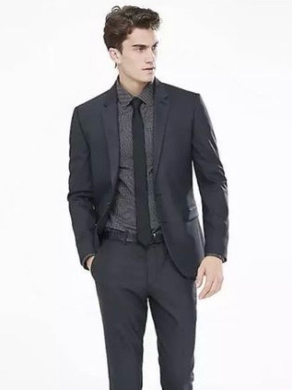 Express Innovator Men’s Suit